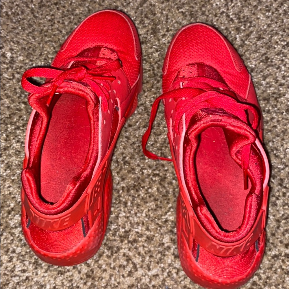 Red harachies